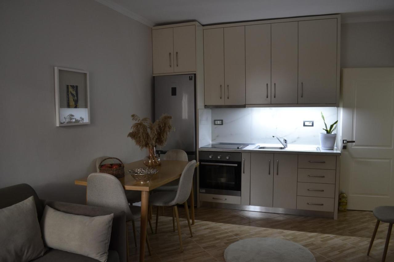 Aria Apartment Berat Eksteriør billede
